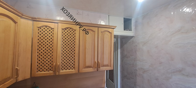 Сдаётся трёхкомнатная квартира длительно  в Севастополе, улица Парниковая — фото 4